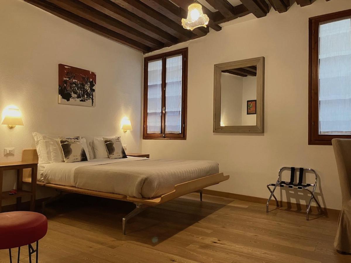 B&B Residenza Corte Antica Veneza Exterior foto