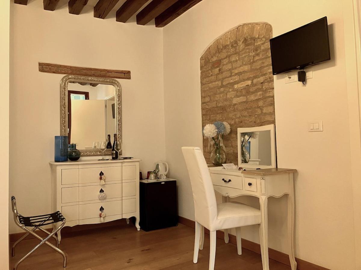 B&B Residenza Corte Antica Veneza Exterior foto